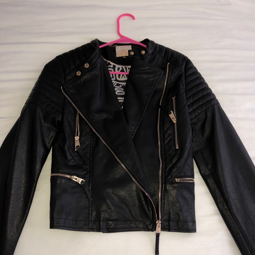 Very good - Picture 2 of 2